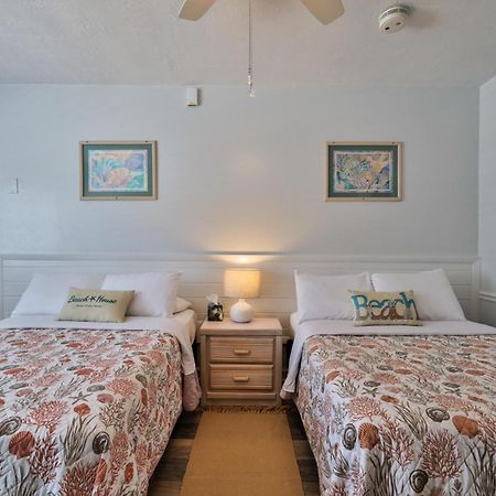 Coastal Waters 107 - A Studio Poolside Retreat Нью-Смирна-Бич Экстерьер фото