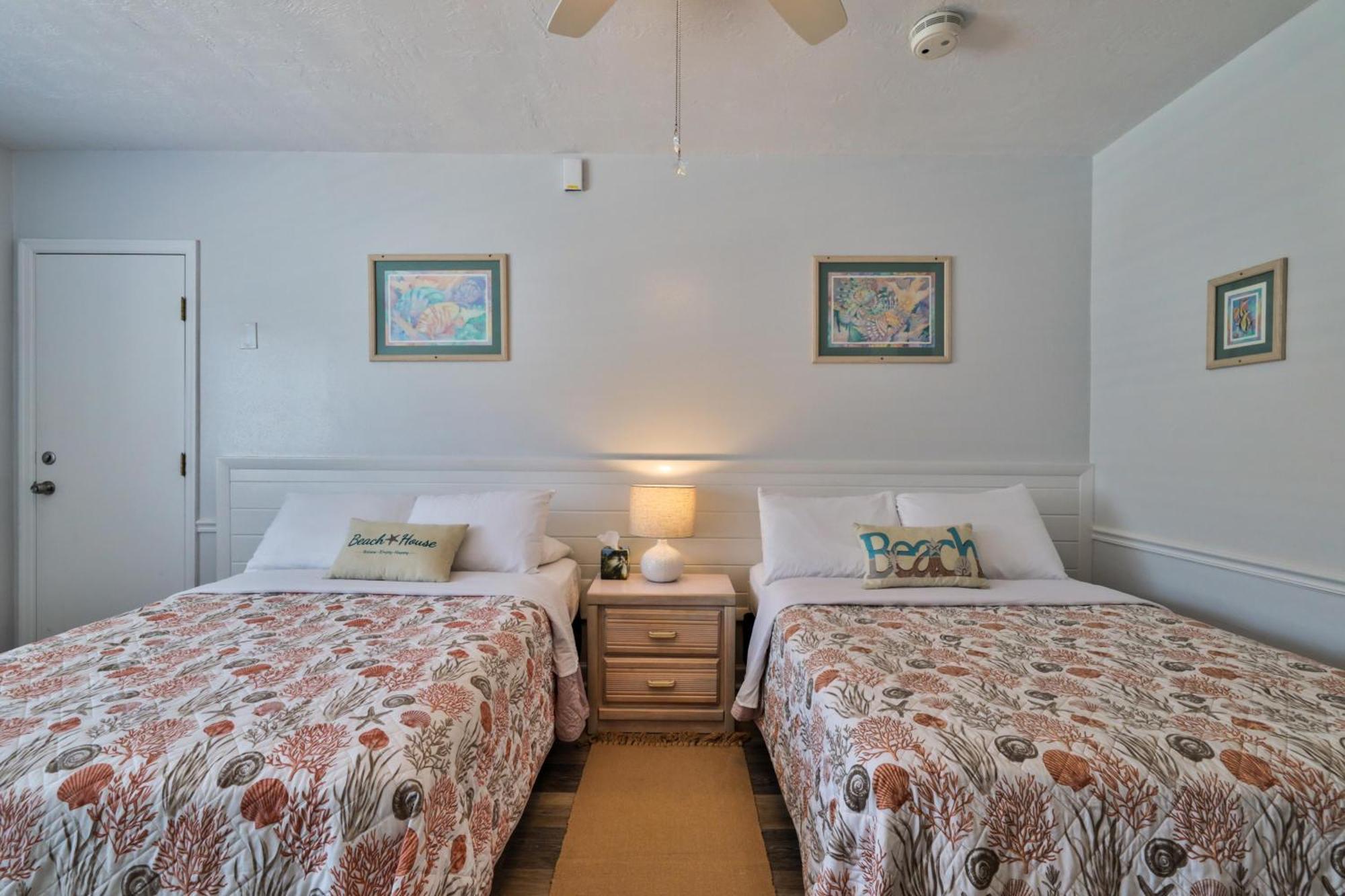 Coastal Waters 107 - A Studio Poolside Retreat Нью-Смирна-Бич Экстерьер фото